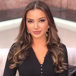 Esra Ezmeci