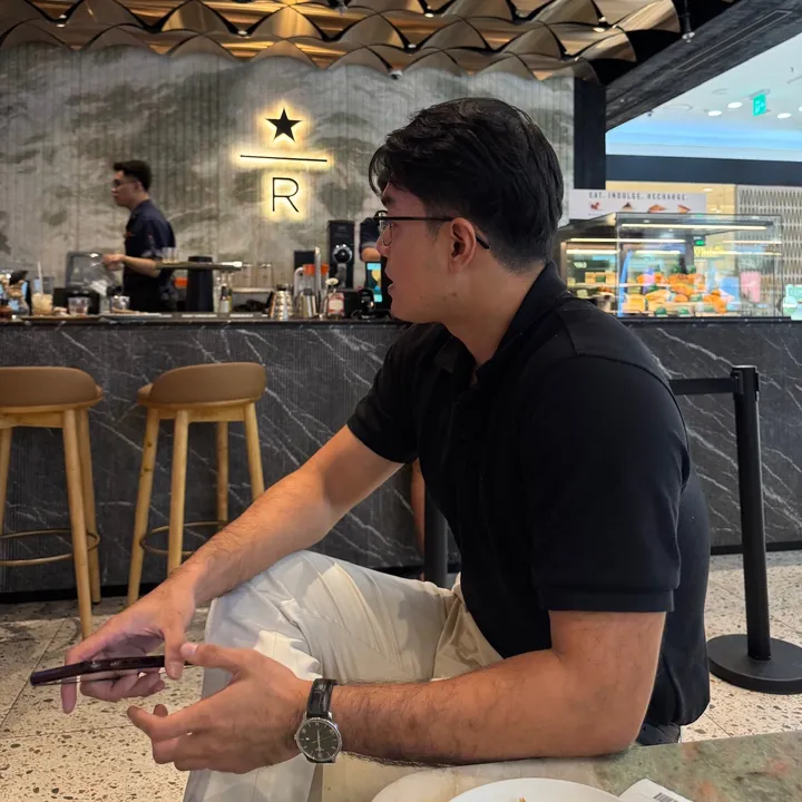 Tuấn Tú