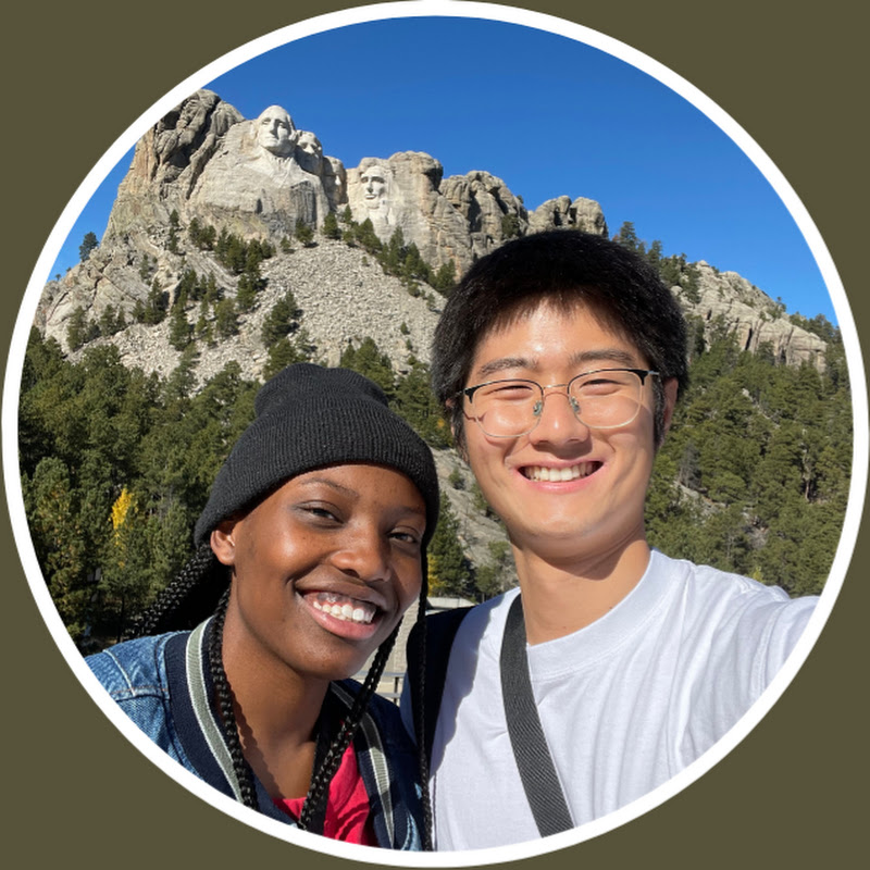Tiki & Jie Jie
