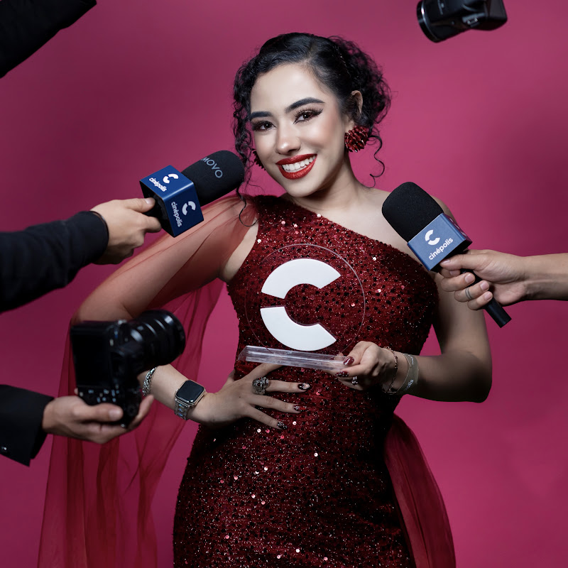 Frida Urbina 