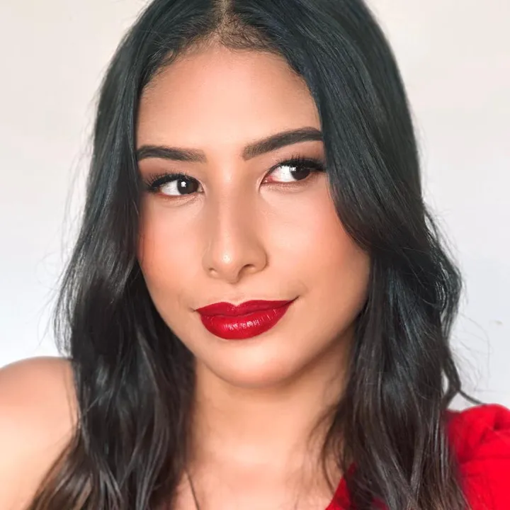 Maria Lorac • UGC • Ideias