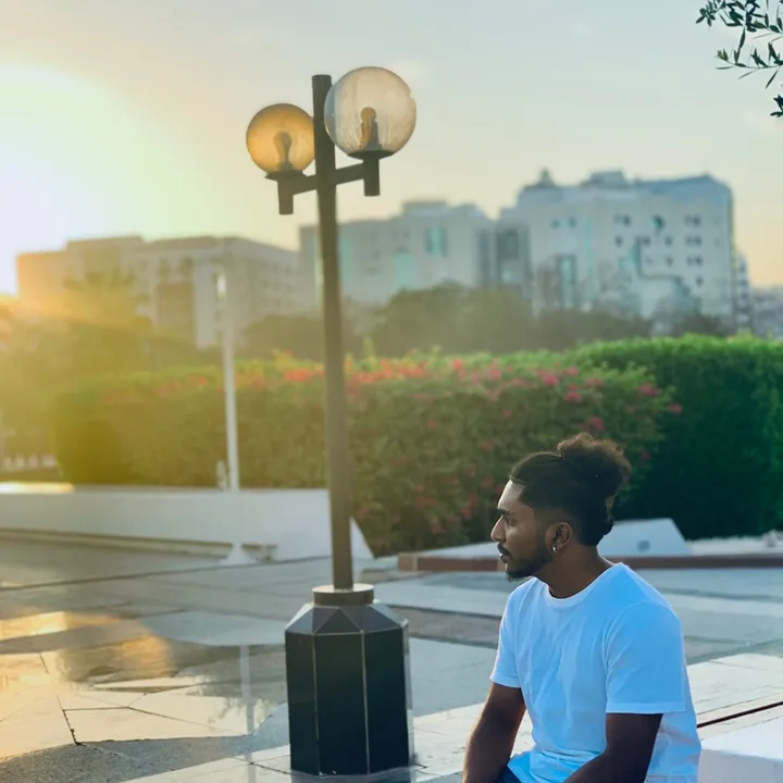 Lahiru Dhananjaya 🌈 🇦🇪