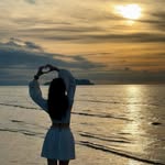 LISA DÓNG | Bridging Asia & The World