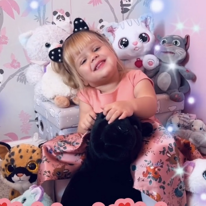 Little Kitten Eva