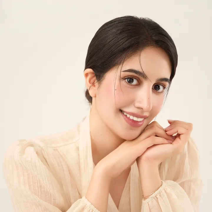 Shamsa Aldhaheri 빛나 🌻