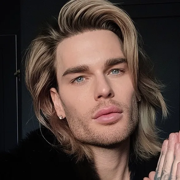 Zach Mesquit