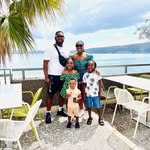 Joqueen and Family MCR TOUR GUIDE