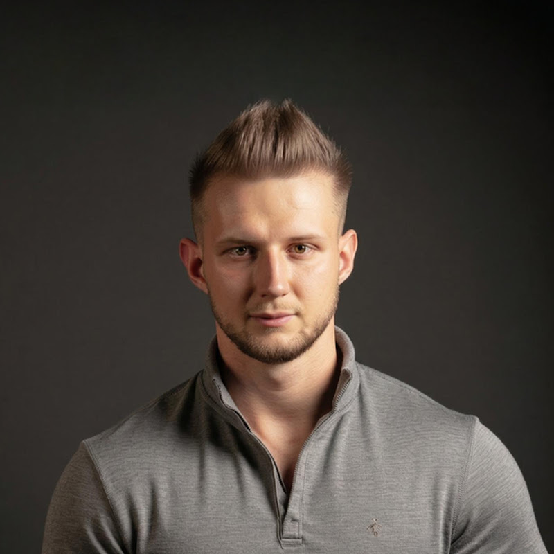Max Berktold • Business & Bodybuilding