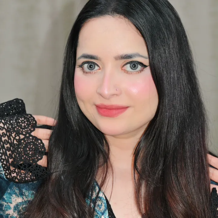 Dr Nida Karim