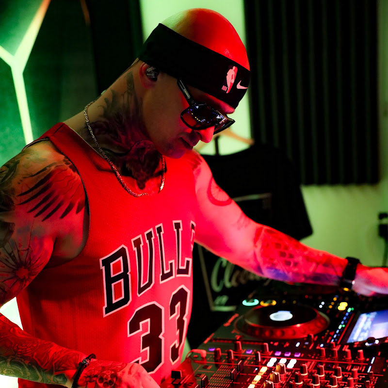 DJay Clooud