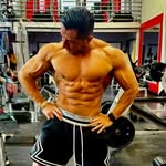 Román Alexis.Physique