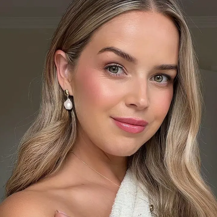 Annalee Kemsley