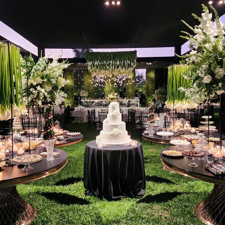 BRIANNAS CATERING