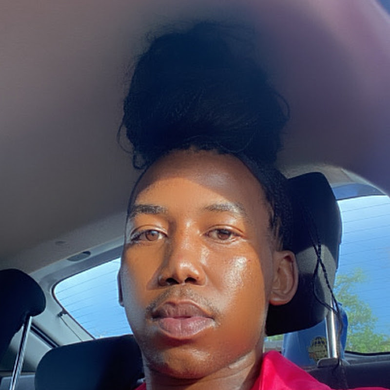 Lesego Motsoaleli