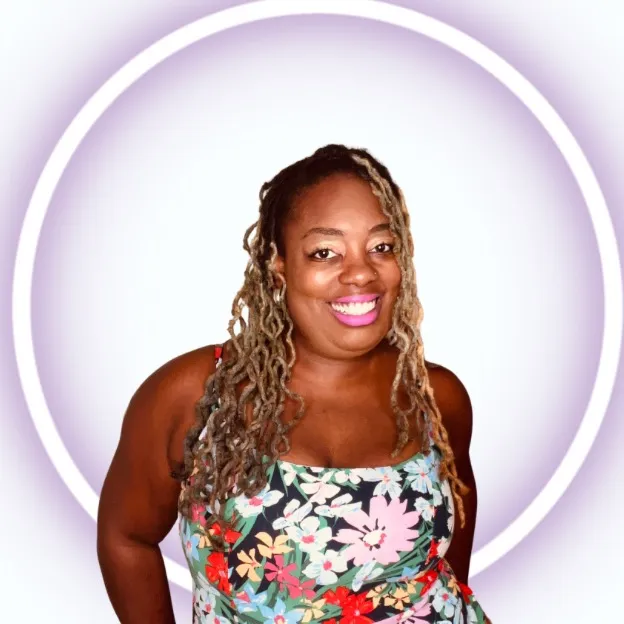 💚 Myesha | TheShowroom 🏠👗