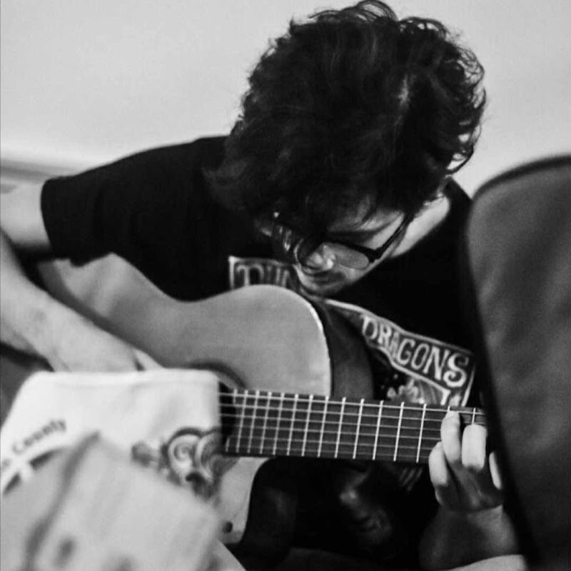 Leo Thom Music