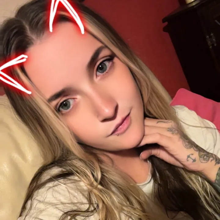 Natalie 🖤🩷