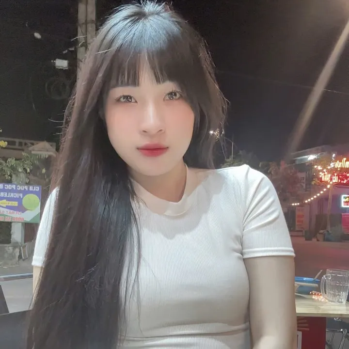 Cún Tiêu Cực