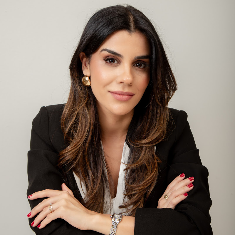 Marina Naves