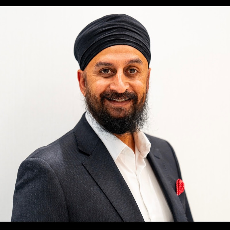 Forever young with Dr Anmol Kapoor