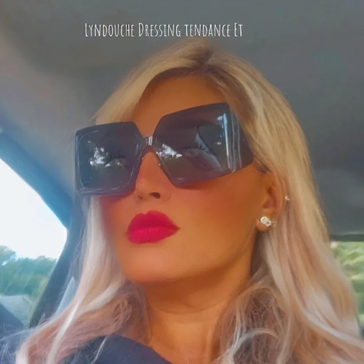 Lyndouche.Dress