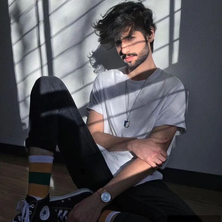 Awais🥀🧸