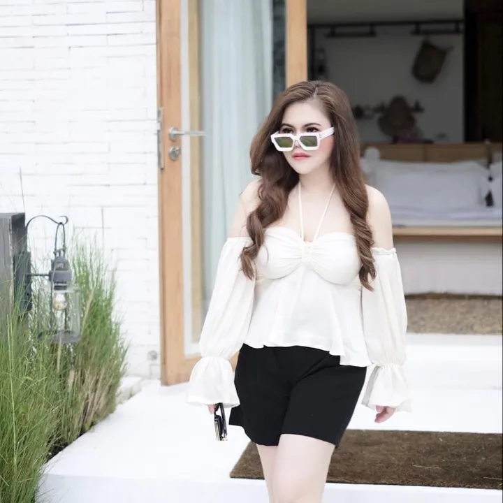 Chanida พาเที่ยว พากิน 😁