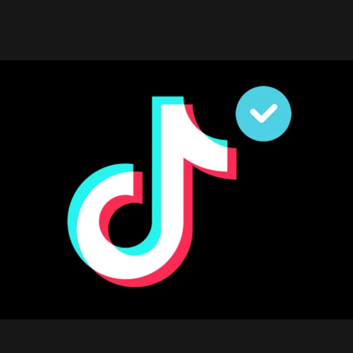 Junior ©️ell_tech