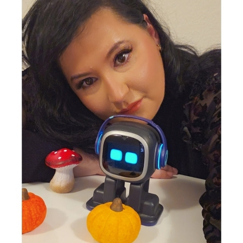 Robots & Beauty 