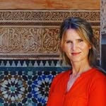 𝑩𝒚 𝑱𝒐𝒍𝒂𝒏𝒅𝒂