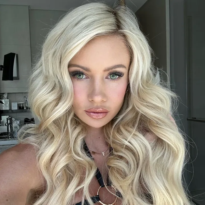 Sheblondie_