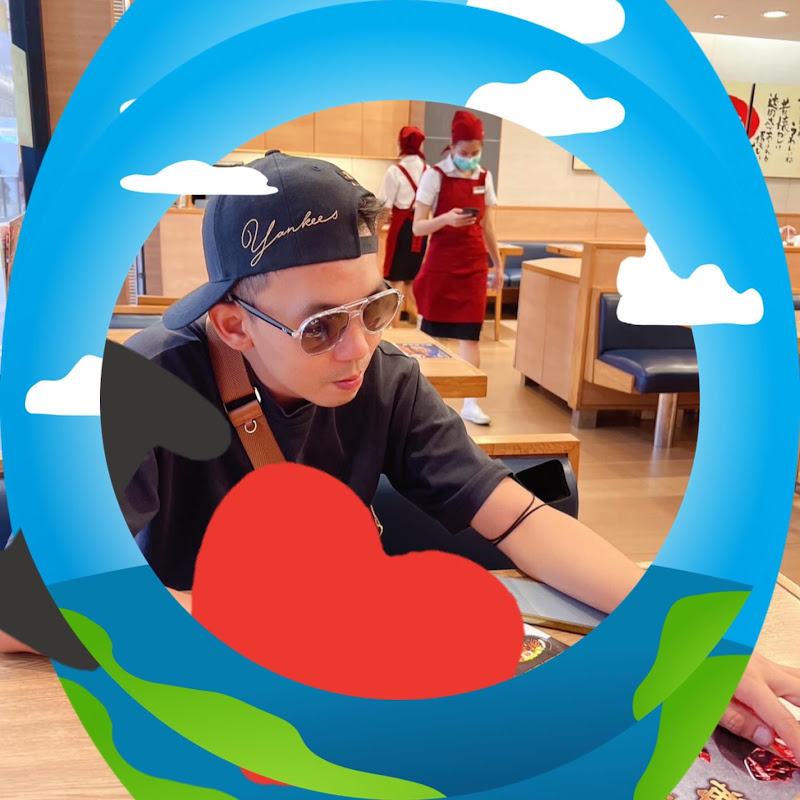 Desmond Ho 