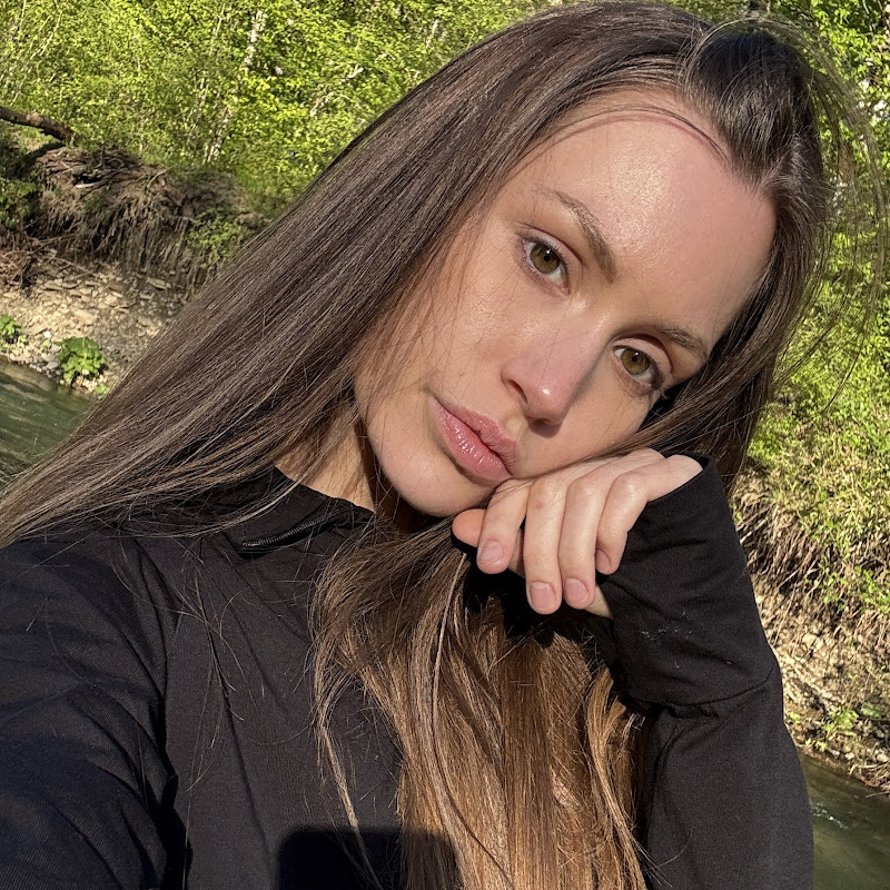 Elena Litvinenko 