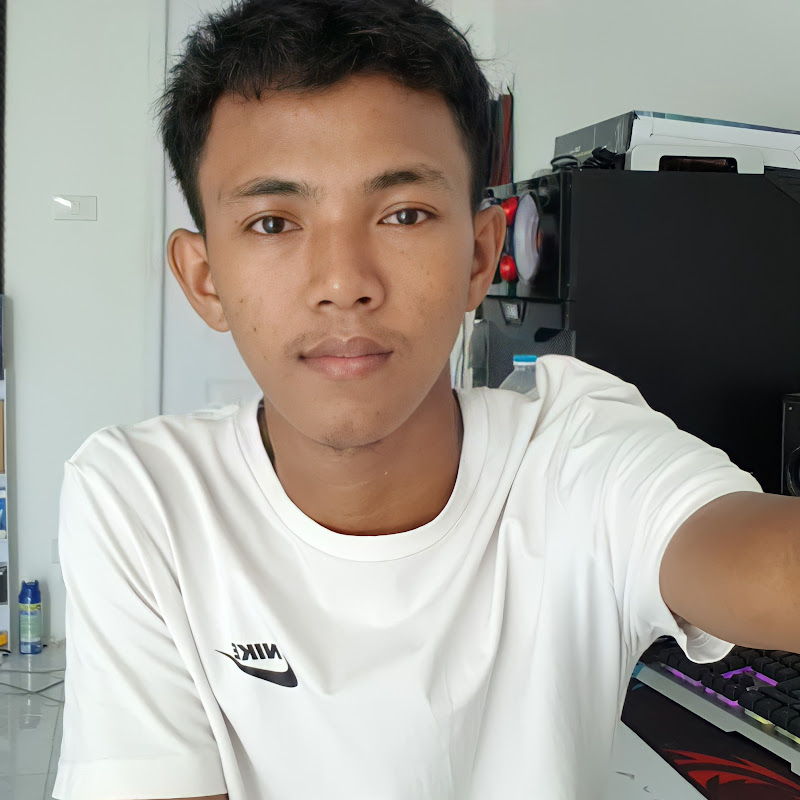 ភឿន ខេអេច