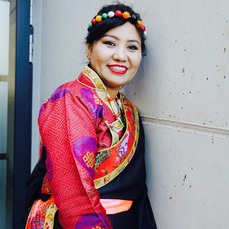 Mrslucky-Austrian Channel