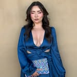 𝗩𝗮𝗹𝗲𝗿𝗶𝗲 𝗞𝗮𝘆 𝗩𝗶𝘇𝗰𝗮𝗿𝗿𝗮 𝗕𝗮𝘇𝘂𝗮