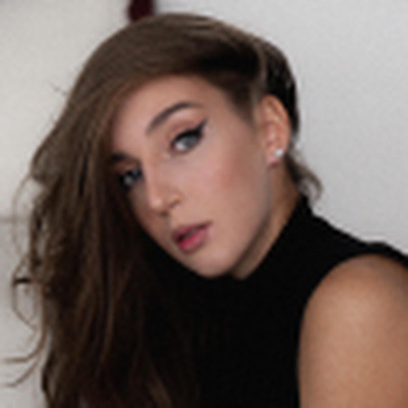 Полина Антонова