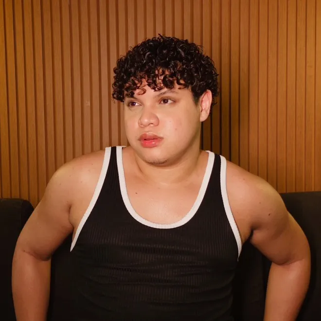 Alex Julio UGC