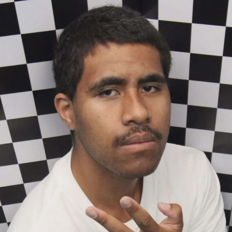 P-EZY