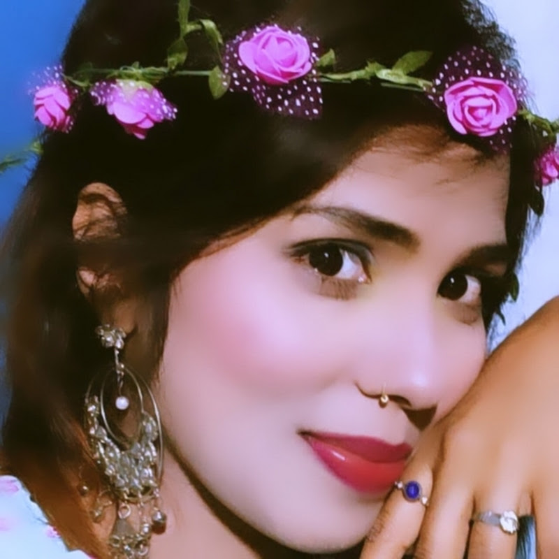 Zareena Hussain 
