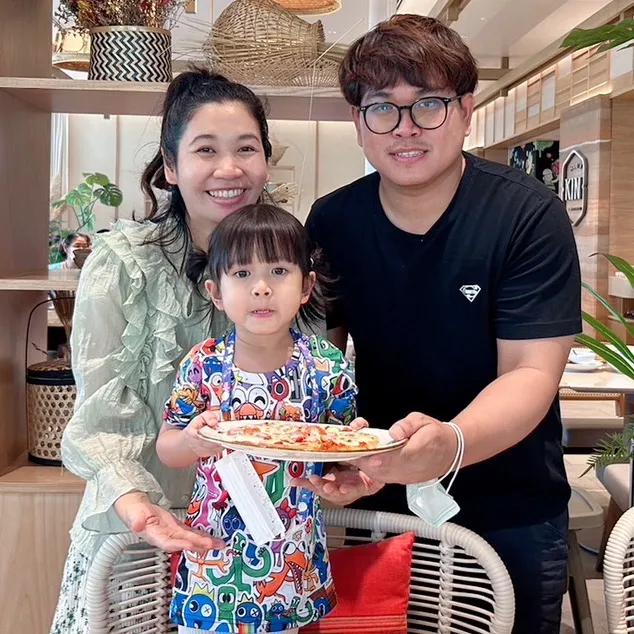 น้องเอวาอ่ะคุคิ๊ที่ชอบแมว