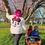 Alyson ❀ ᗰOᗰ Oᖴ TᗯIᑎS & 🐶 ♡