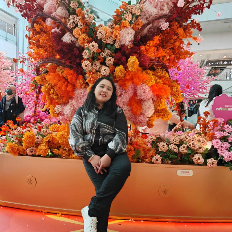 KHUN YHANG DIARIES