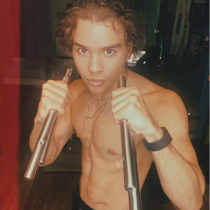 The Fist of First Ave 🐉