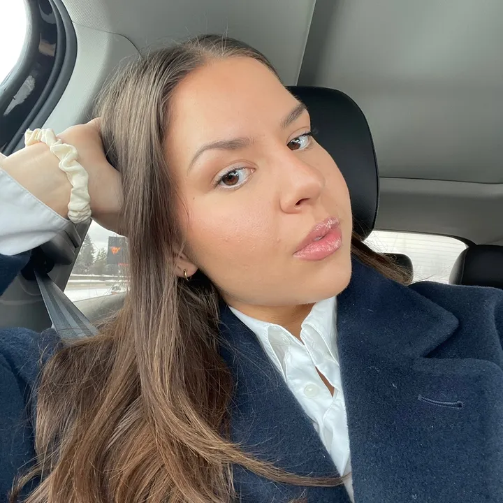 Simone
