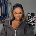 Naomi 🦋