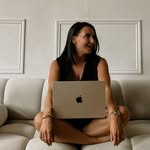 Holly | Social Media Content Coach & Business Coach