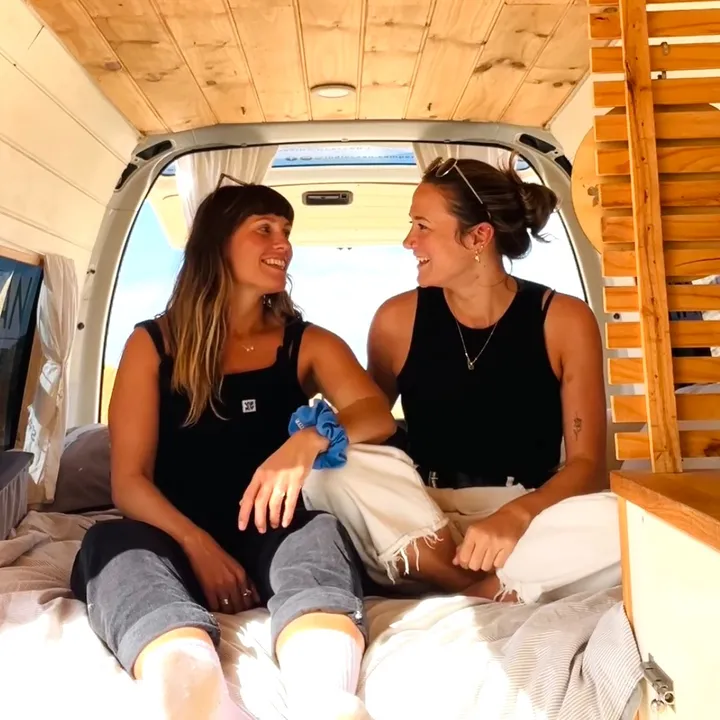 jess&jadene | wlw 30s travel