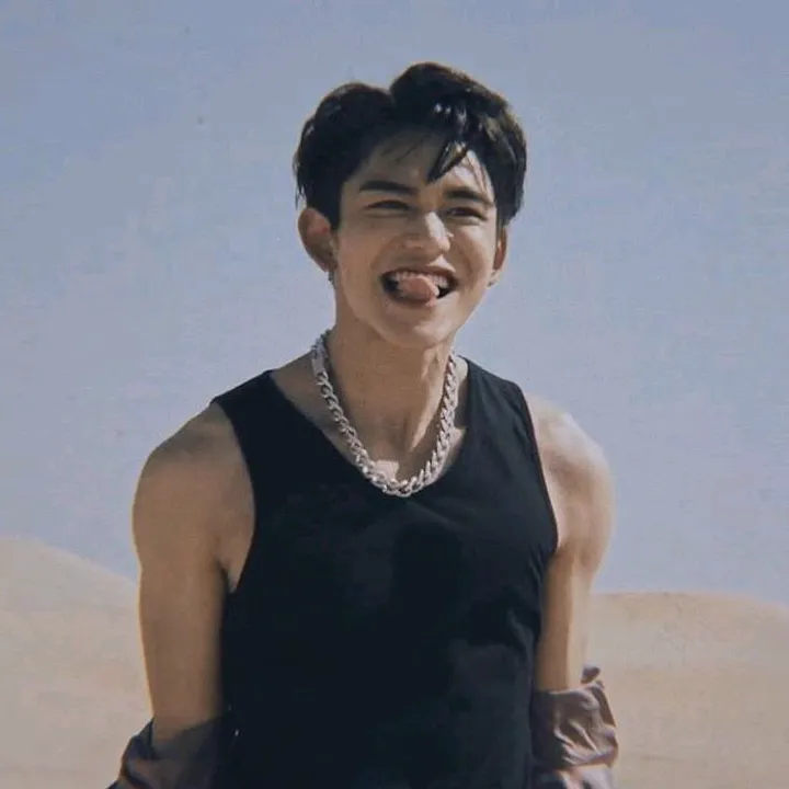 ୨୧