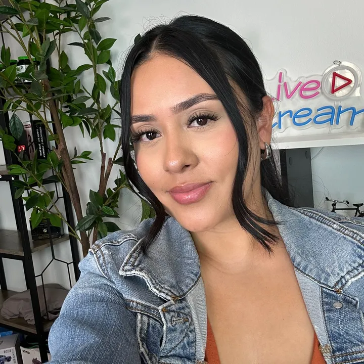 LilyLane_0